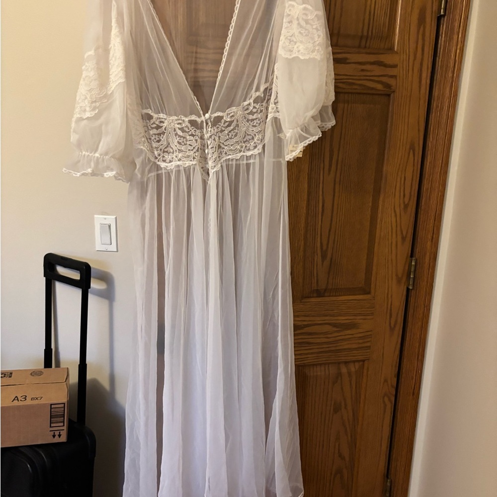 Vintage 60s 70s Val Mode Lingerie Nightgown Coverup NWT size 10 Made in USA - Picture 6 of 8